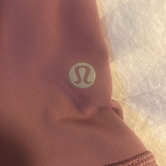lulu lemon leggings - Picture 3 of 3